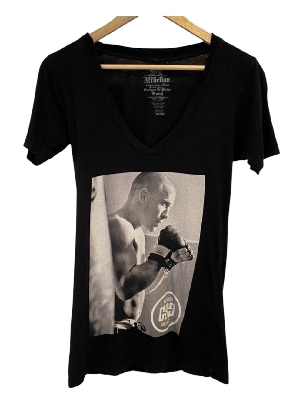 Affliction Georges St-Pierre graphic t-shirt Vneck very soft material smal